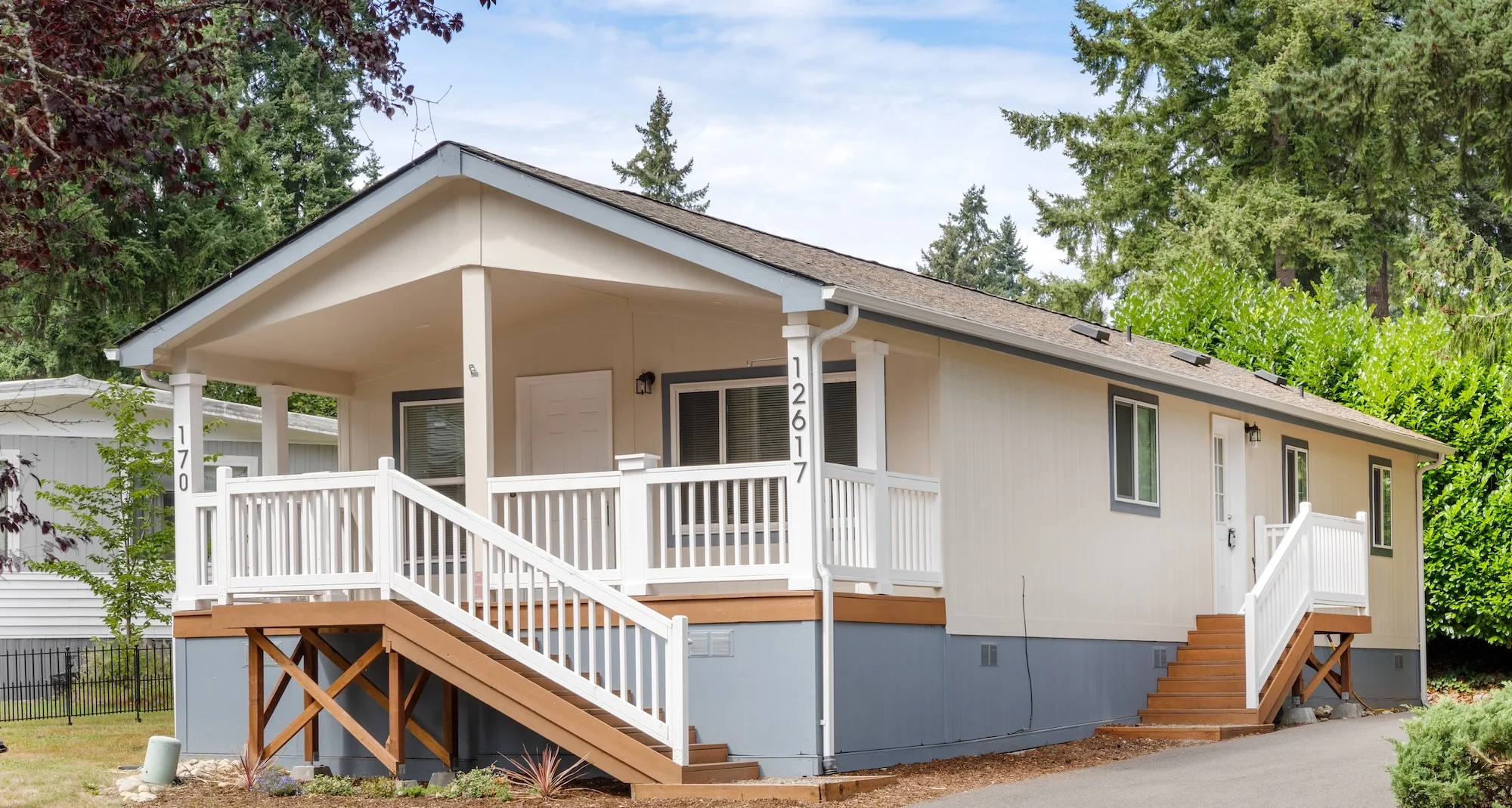 Multi-Family Banner Image 9