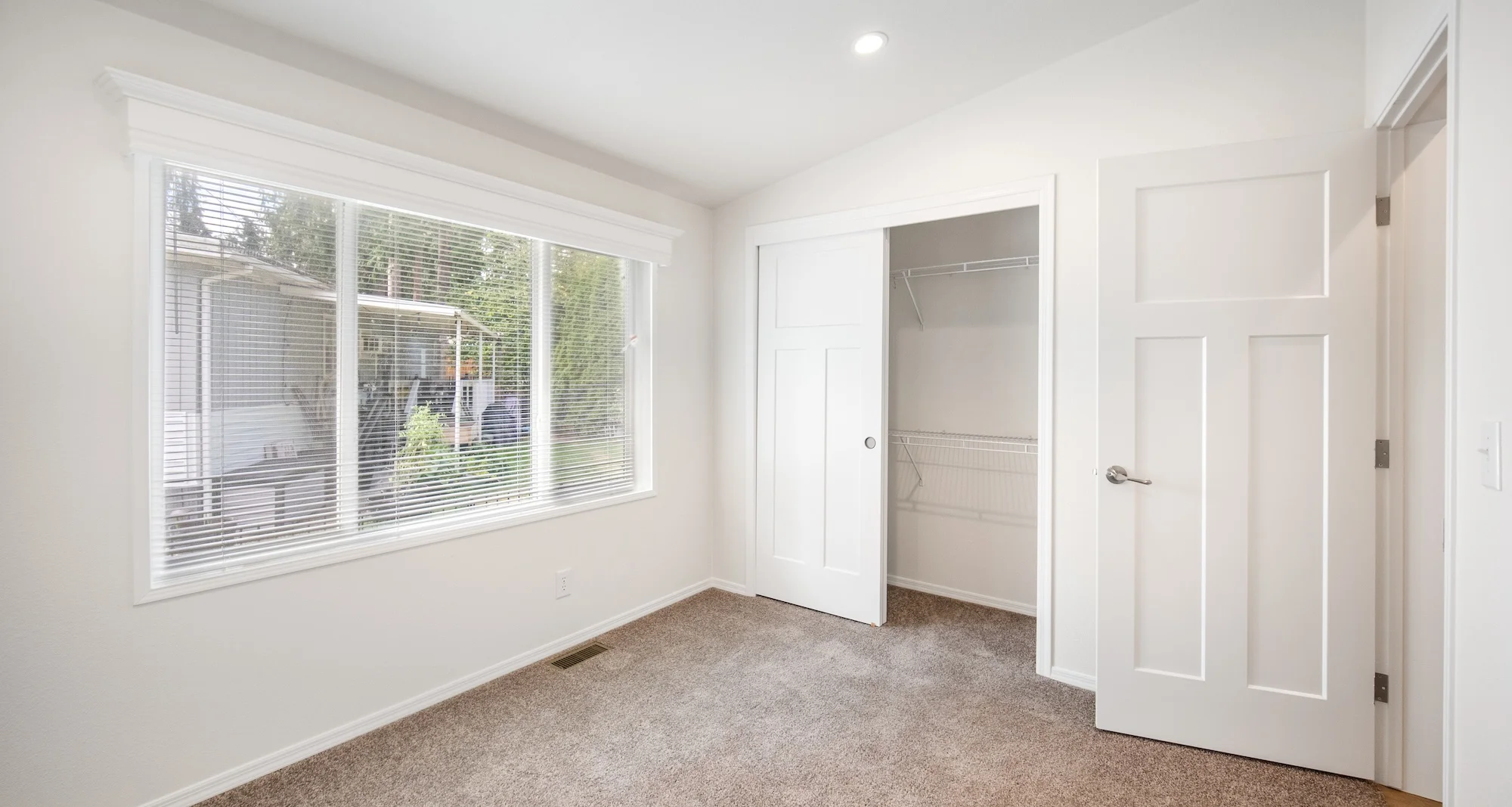 Real Estate Banner Image 2