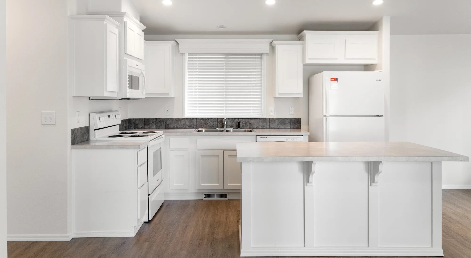 Real Estate Banner Image 5